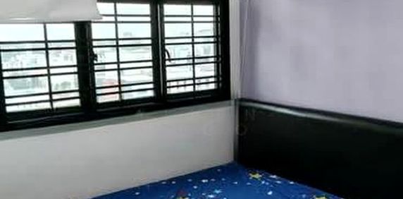 Blk 63 Greentops @ Sims Place (Geylang), HDB 3 Rooms - For Rent - Photo 2