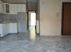 Studio/Γκαρσονιέρα για ενοικίαση - Αμπελόκηποι, - Photo 1