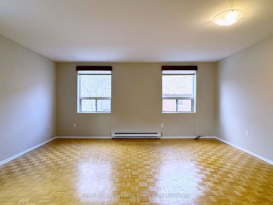 For Lease - 696 St Clair Avenue Unit# 304, Toronto, Ontario - Photo 1
