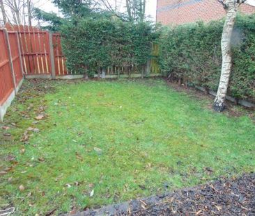 2 bedroom semi-detached house to rent - Photo 6