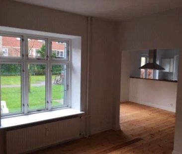 Indbydende stuelejlighed med gårdudgang i Aalborg - Photo 3