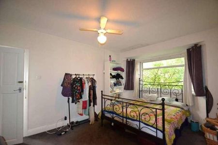 Gunnersbury Avenue, Acton, W3 - Photo 3