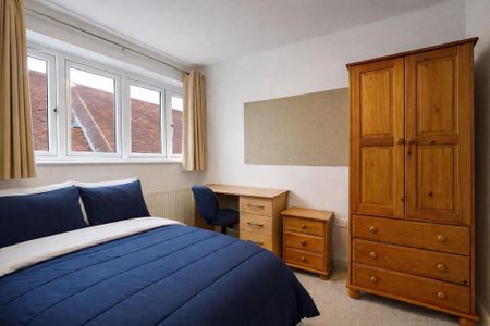 6 bedroom house to rent - Photo 3