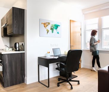 The Bruce Building, Newcastle Upon Tyne - Photo 2