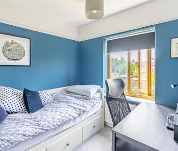 3 bedroom end of terrace house to rent - Photo 5