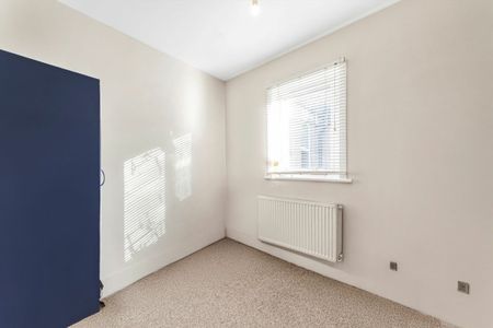 Ivydale Road, SE15, London - Photo 3