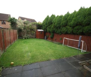 3 bedroom semi-detached house to rent - Photo 5