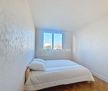 Location Appartement 2 pièces 46m² NANTERRE 92000 - Photo 4