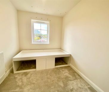 Honeycomb Vale, Chard, TA20 - Photo 2