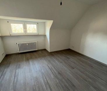 Gemütliche Dachgeschosswohnung sucht Mieter - Photo 4