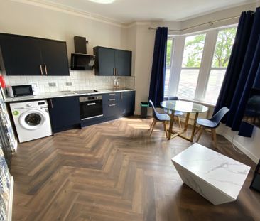£900 PCM, Furnished One Bedroom Ground Floor Flat in Taff Embankmen... - Photo 5