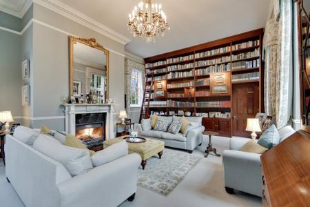 6 bedroom detached house to rent - Photo 4