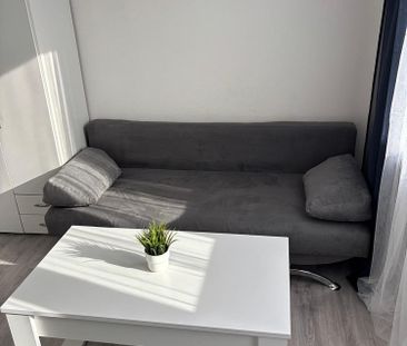 Pronájem bytu 1+kk 19 m² - Photo 1