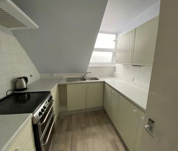 2 bedroom flat to rent - Photo 6