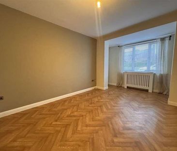 Ridge Green, Shaw, Swindon, SN5 - Photo 1