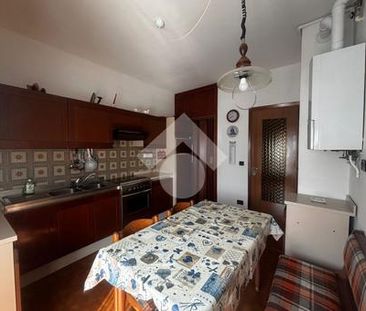 Bilocale in affitto - Photo 2