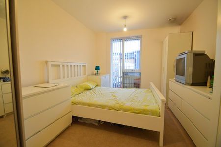 Windsor Road, Slough, Berkshire,SL1 - Photo 2