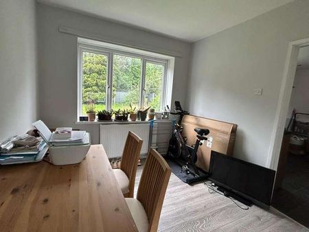 Lenham Walk, Manchester, M22 - Photo 2