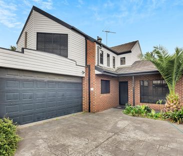 Quiet living in an ideal locale - Photo 3