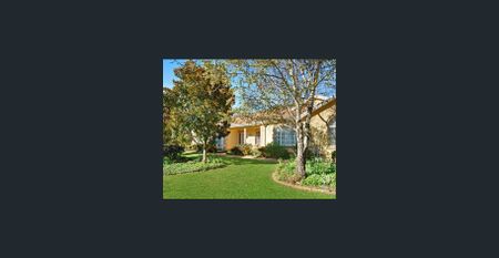 Spacious Family Home - Photo 5