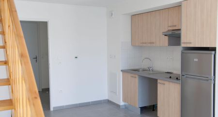 location Appartement T3 DE 64.32m² À CUGNAUX - Photo 3