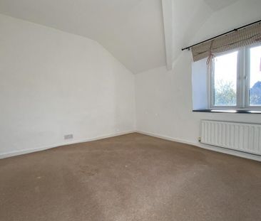 2 bedroom end of terrace house to rent - Photo 4