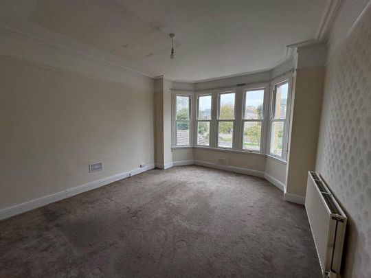 3 bedroom flat to rent - Photo 1