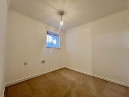 2 bedroom maisonette to rent - Photo 5
