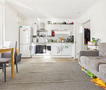 4 bedroom apartment to rent - Photo 1