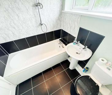 Witton Drive, Spennymoor, County Durham, DL16 - Photo 2