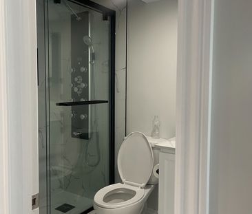 For Lease - 81 Phoenix Boulevard, Barrie, Ontario - Photo 6