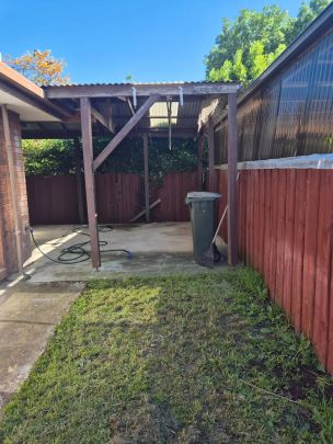 “Neat, Secure and Versatile Living in the Heart of Ardeer” - Photo 1