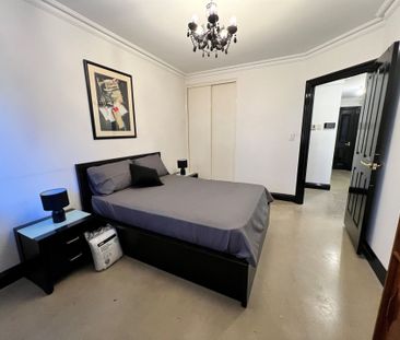 East End Fully Furnished Apartment! - Photo 5