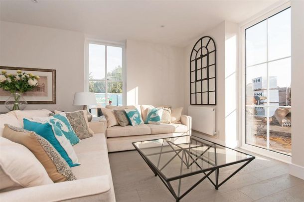1 bedroom flat to rent - Photo 1