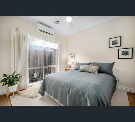 2/149 Surrey Road, Blackburn, Vic 3130 - Photo 3