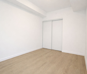 For Lease - 3900 Confederation Parkway Unit# 913, Mississauga, Ontario - Photo 4