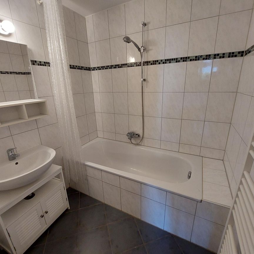 Wohlfühloase mit Weitblick – 3-Zimmer-Wohnung mit großem Balkon - Foto 1