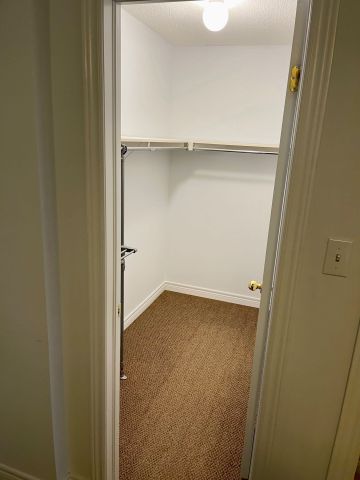 For Lease - 2933 Bur Oak Avenue Unit# A, Markham, Ontario - Photo 3