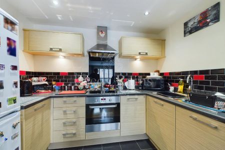 1 bedroom apartment to rent - Photo 5