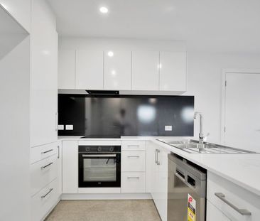 Modern Newstead Unit - Photo 6