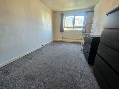 4 bedroom maisonette to rent - Photo 3