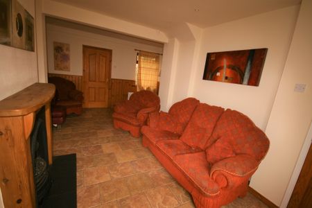 31 Empire Drive, Belfast, BT12 6GQ - Photo 5