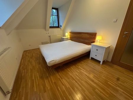 BA I. Na prenájom 5 izbový mezonetový byt pod Slavínom - Photo 3