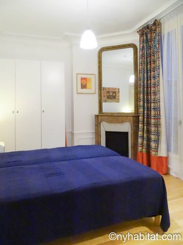 Logement à Paris, Location meublée - Photo 3