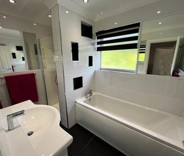 3 bedroom semi-detached house to rent - Photo 3