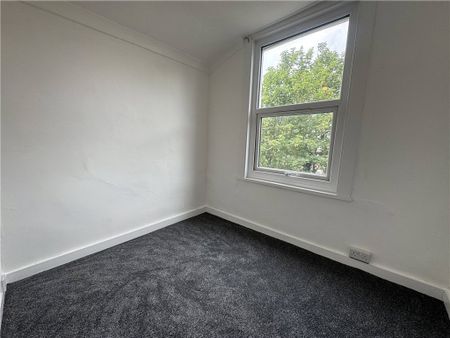 Selhurst Road, South Norwood, London, SE25 6LB - Photo 2