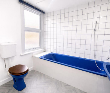 3 bedroom end of terrace house to rent - Photo 6