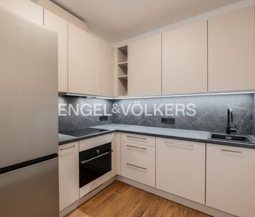 Apartment for rent, 2+kk - 1 bedroom, 54m - Photo 4