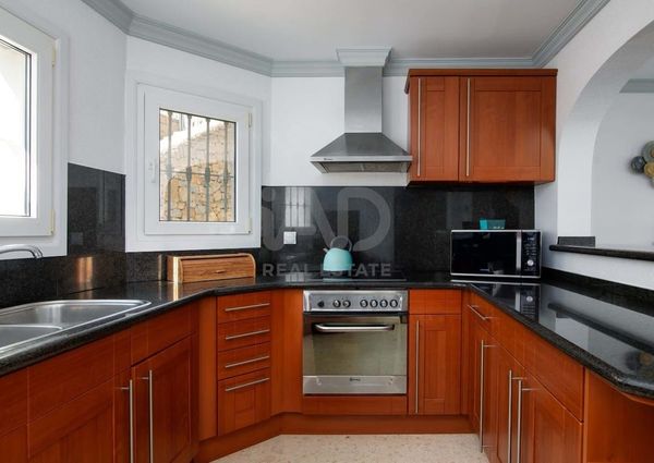 Alicante, Valencian Community 03700