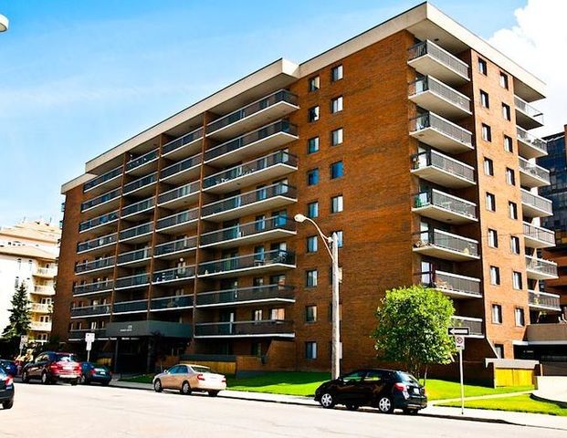 FURNISHED - 2 BD DOWNTOWN CONDO- 1335-12 Ave SW | 1335 12 Ave SW, Calgary - Photo 1